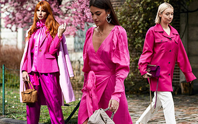Модные женские образы в розовом цвете 2020 от street-style героинь
